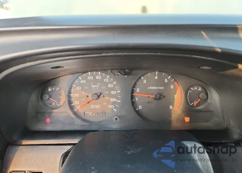 2000 Nissan Frontier Crew Cab Xe z USA, uszkodzony, nr VIN 1N6ED27Y8YC398535